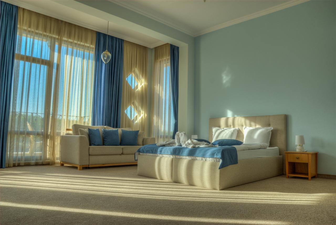 Hotel Chateau Des Bergers Targovishte  Eksteriør bilde